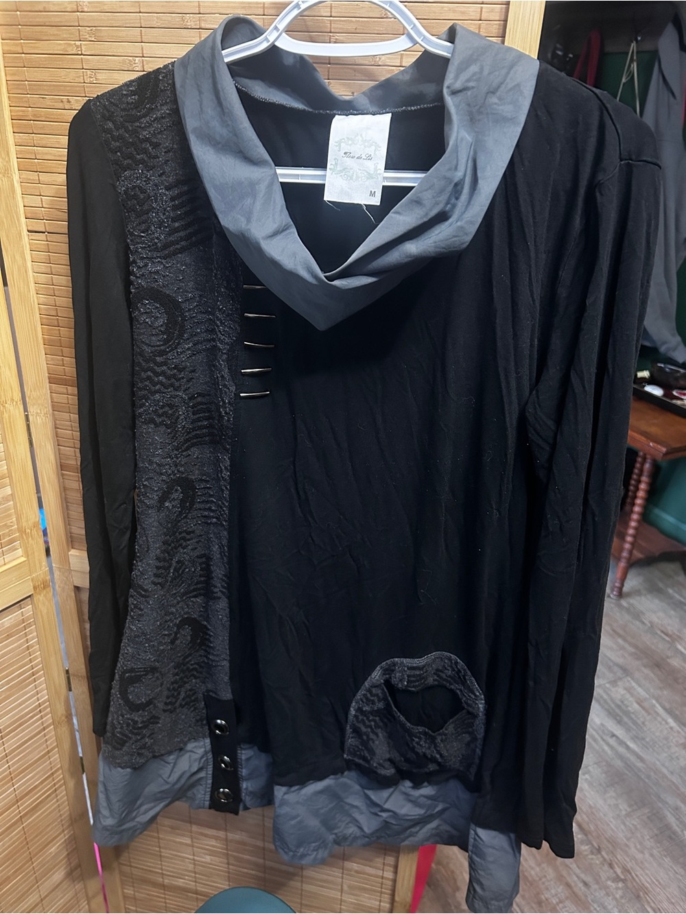 Flew de Lis Collection Black Tunic with Gray Cowl and Accents